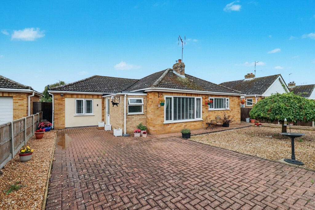 4-bed detached on Elmtree Grove, West Winch, King's Lynn, Norfolk, PE33, £340,000