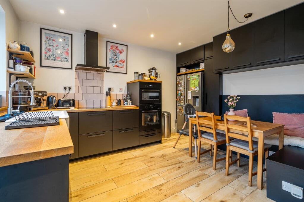 Newlands Road, Bentley Heath - View 5