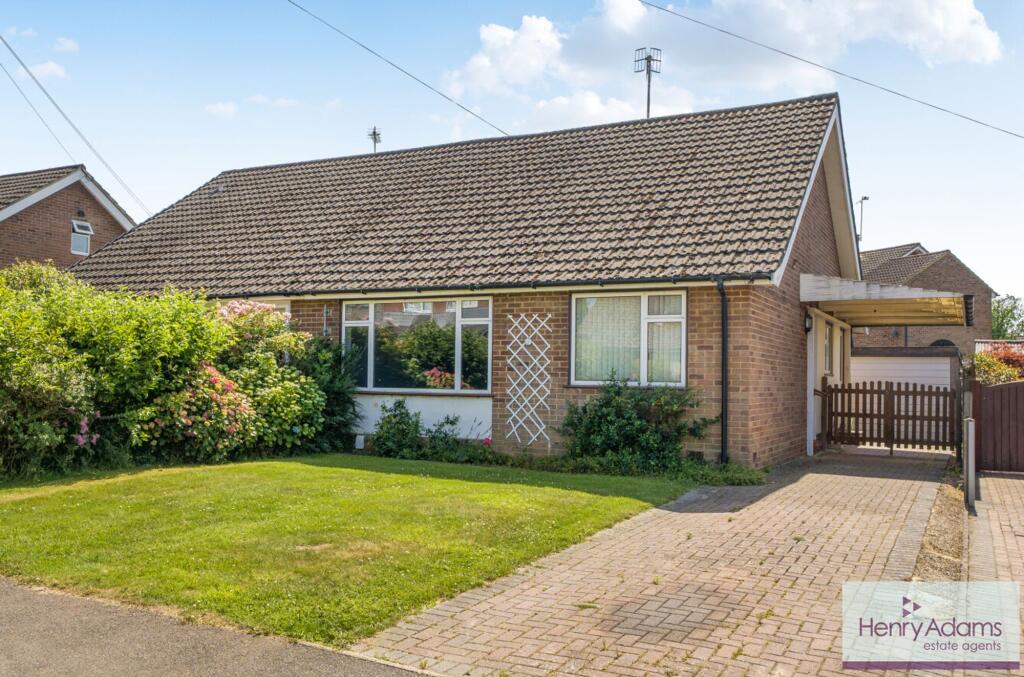 Main image of property: Barnside Way, Liss, GU33