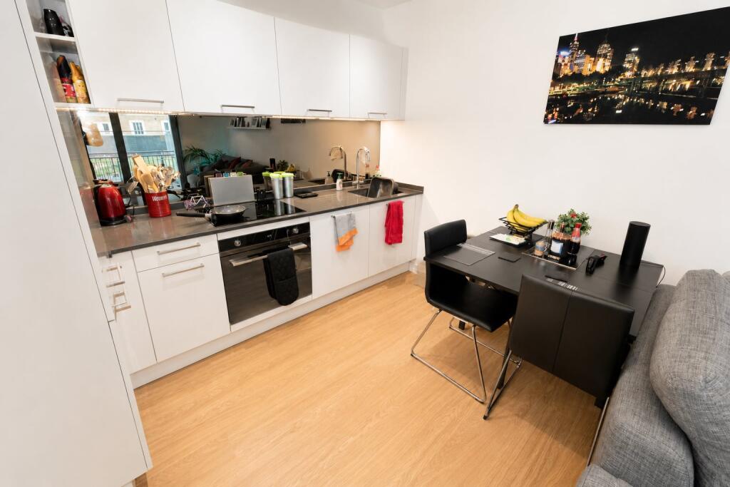 Madeira Road, BOURNEMOUTH, - View 3
