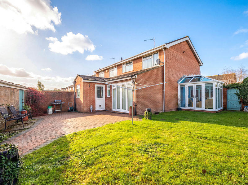 Lime Close, Worle - EXTENDED HOME  photo 4