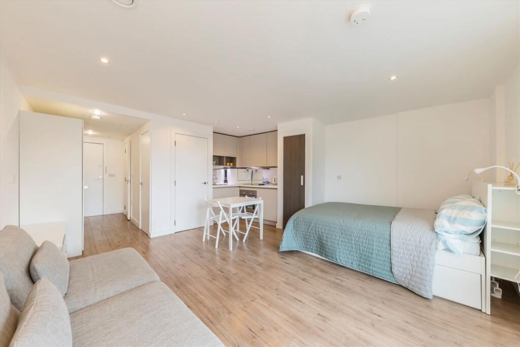 Main image of property: Deals Gateway, Greenwich