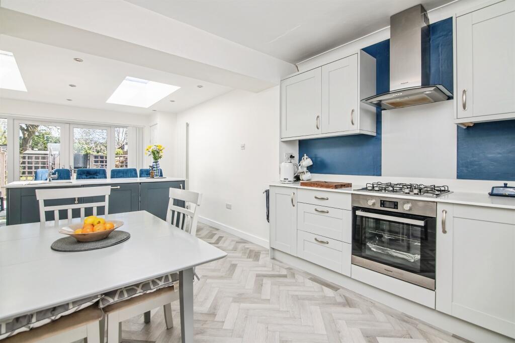 House in Birmingham, West Midlands - View 3