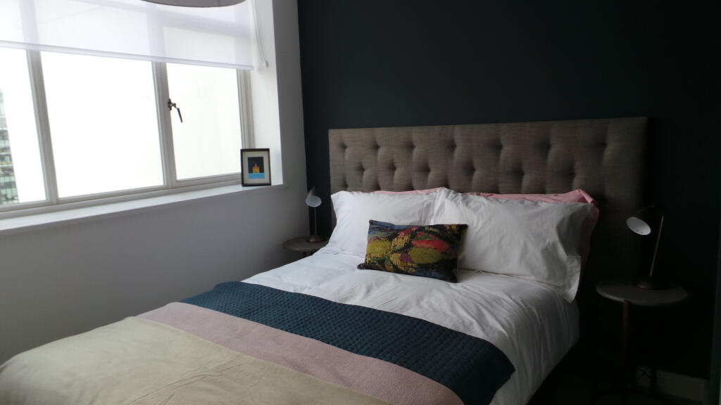 Apartment in Liverpool - More