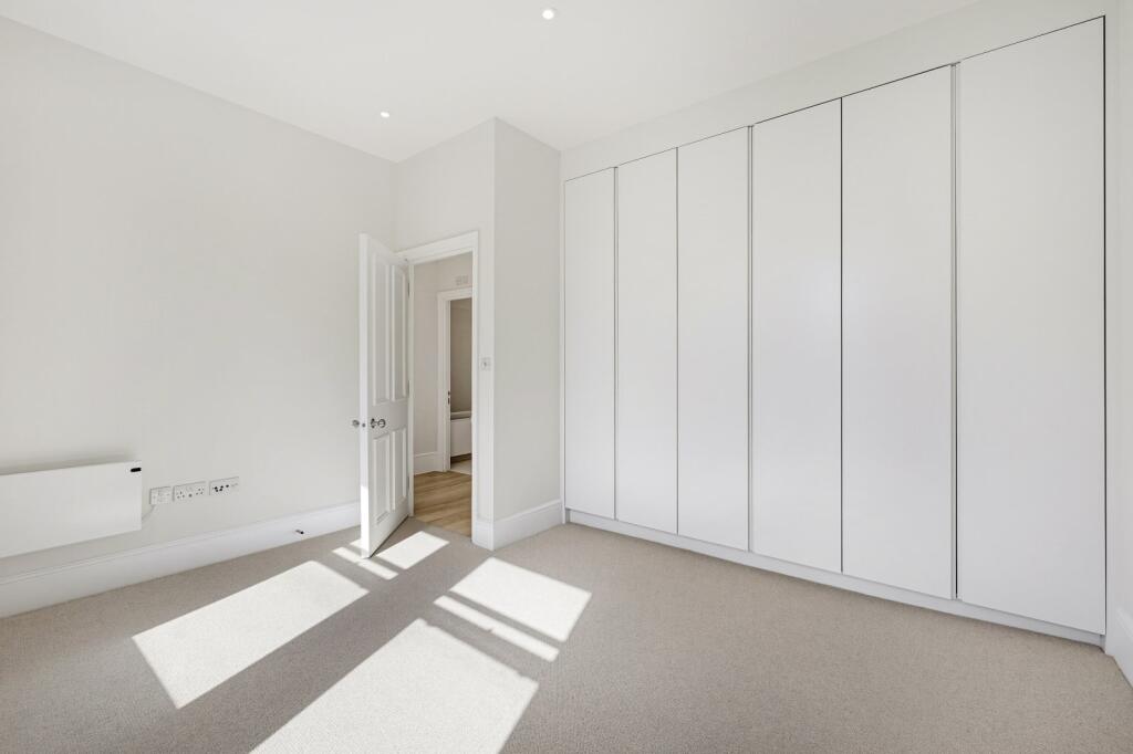 Apartment in London - View 4