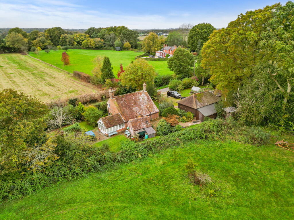 House in Wealden, Hellingly