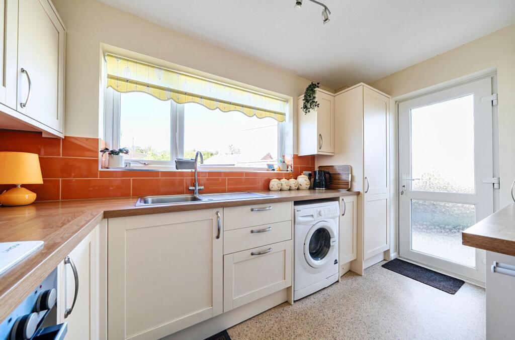 House in Portsmouth - View 3