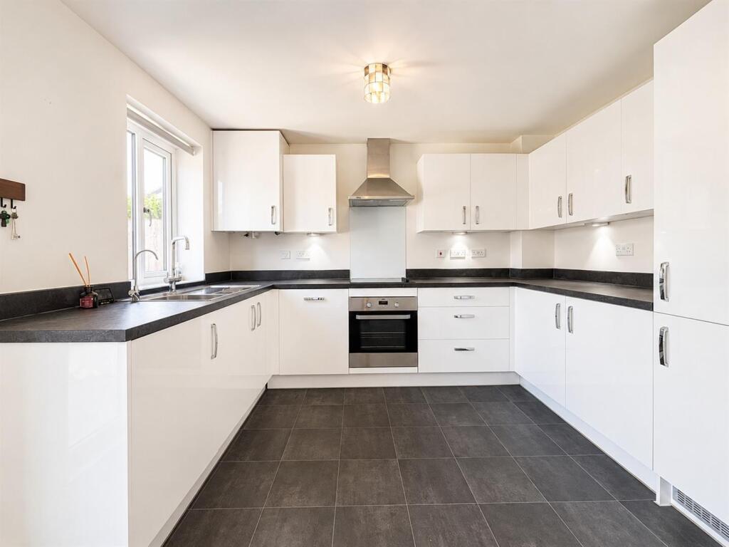 House in Great Denham, Bedford - View 5
