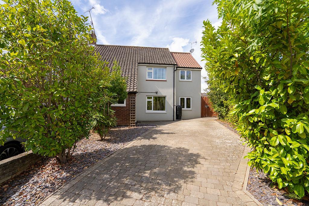 Main image of property: Salesbury Drive, Billericay