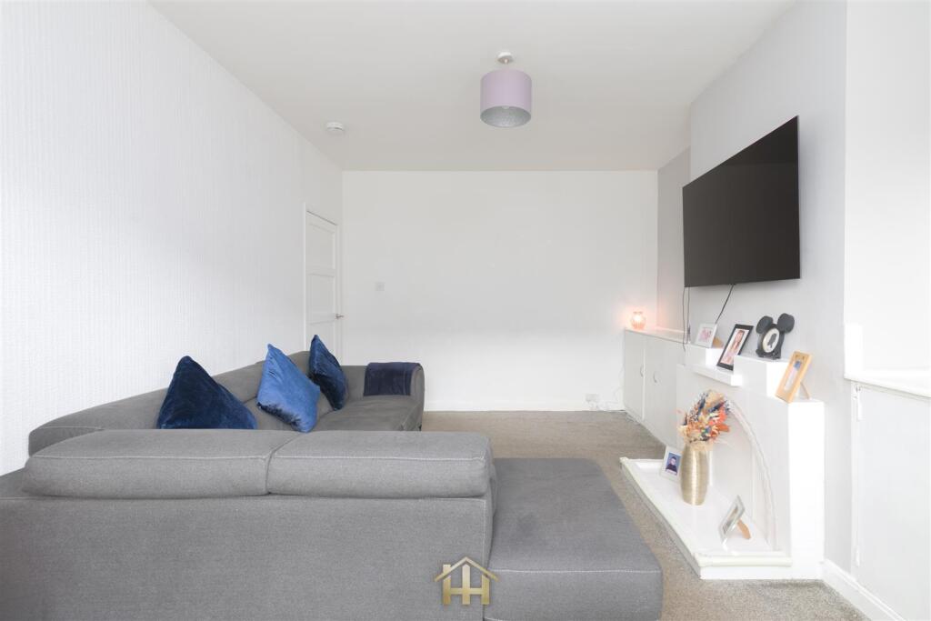 House in Dundee - View 5