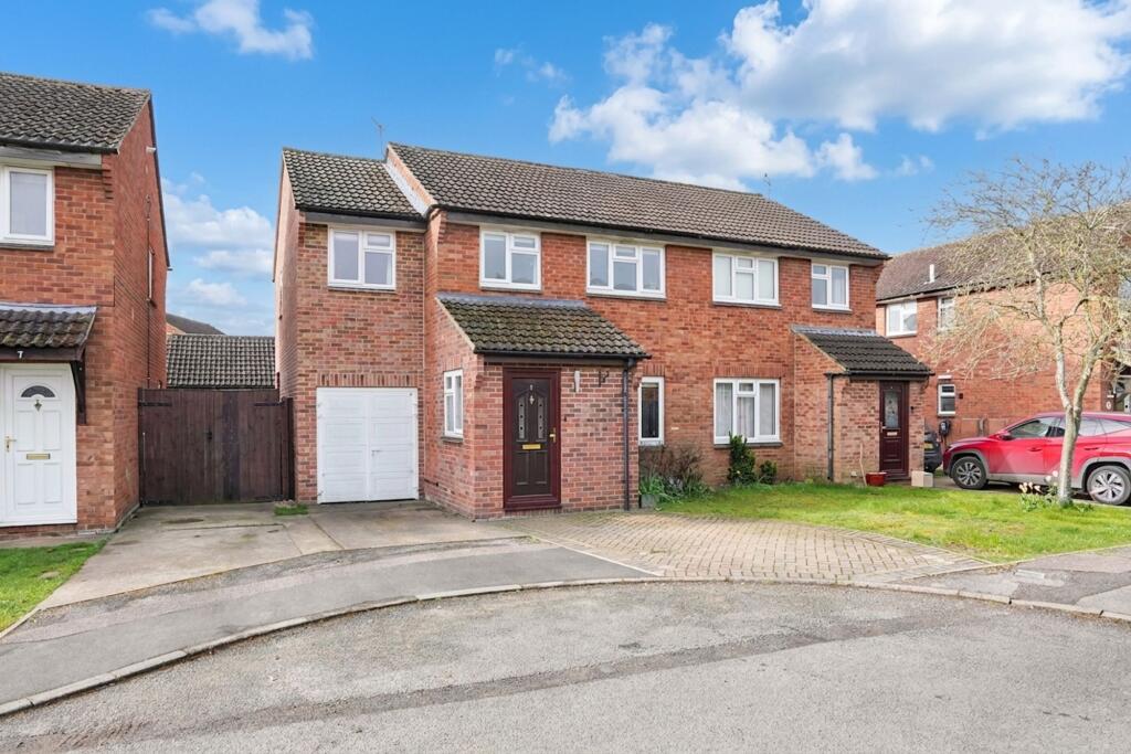 Main image of property: Otwell Close, Abingdon, OX14