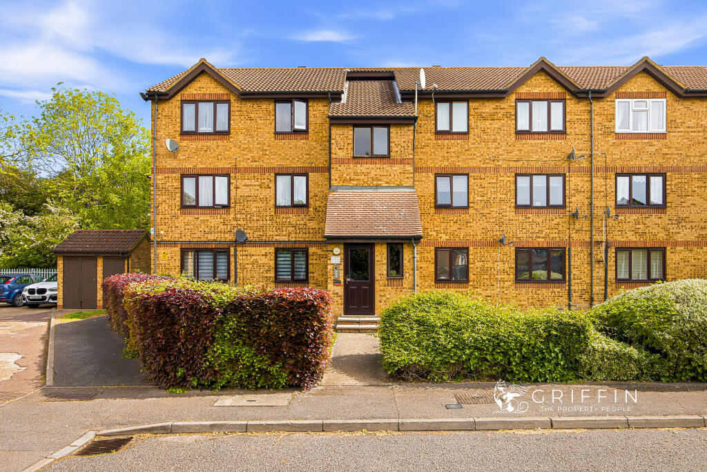 Main image of property: Parsonage Road, Grays, RM20