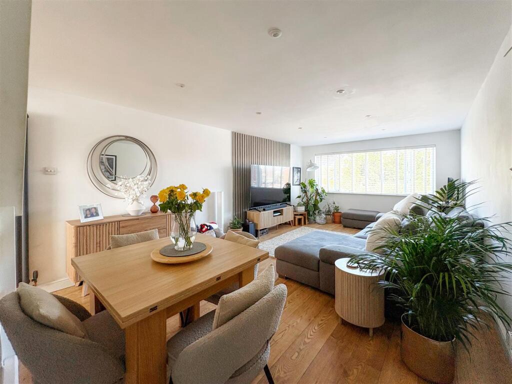 House in Arun, Toddington, Littlehampton - View 2