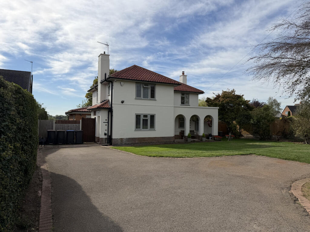 4-bed detached on Breach Lane, Earl Shilton, LE9, £750,000