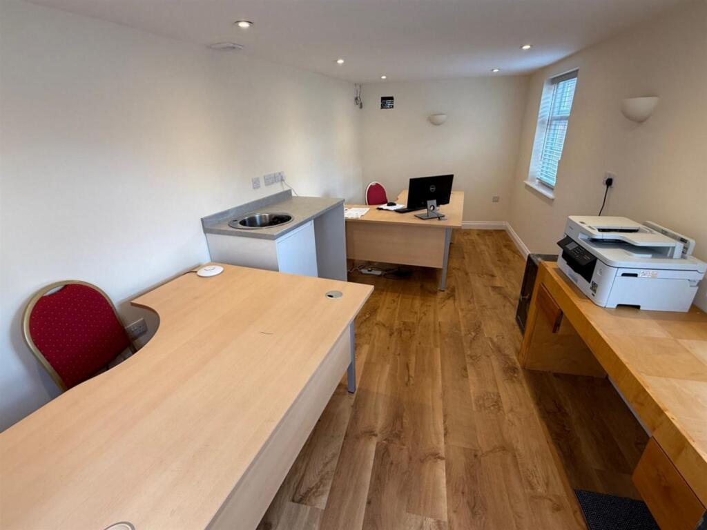 Additional image 2 of Swan Street, Alcester B49 5DP