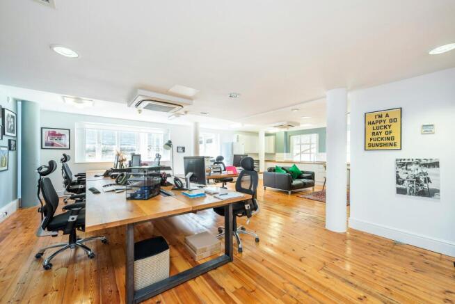 office 2.jpg