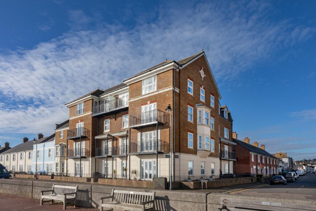 Main image of property: West Parade, Hythe, CT21