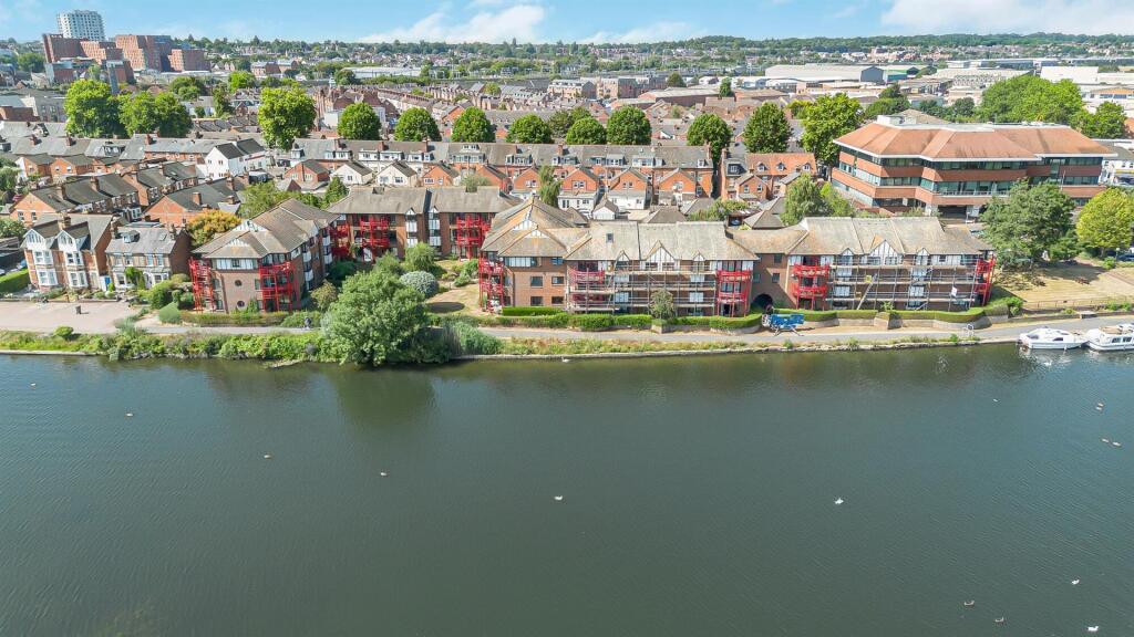 Main image of property: Waterman Place, Reading