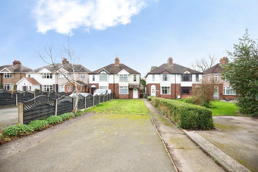 Main image of property: Nuneaton Road, Mancetter