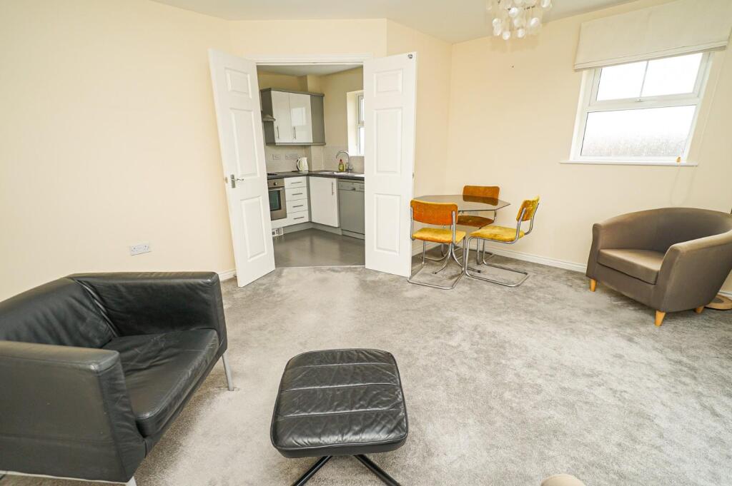 Dimmock Close, Leighton Buzzard photo 3