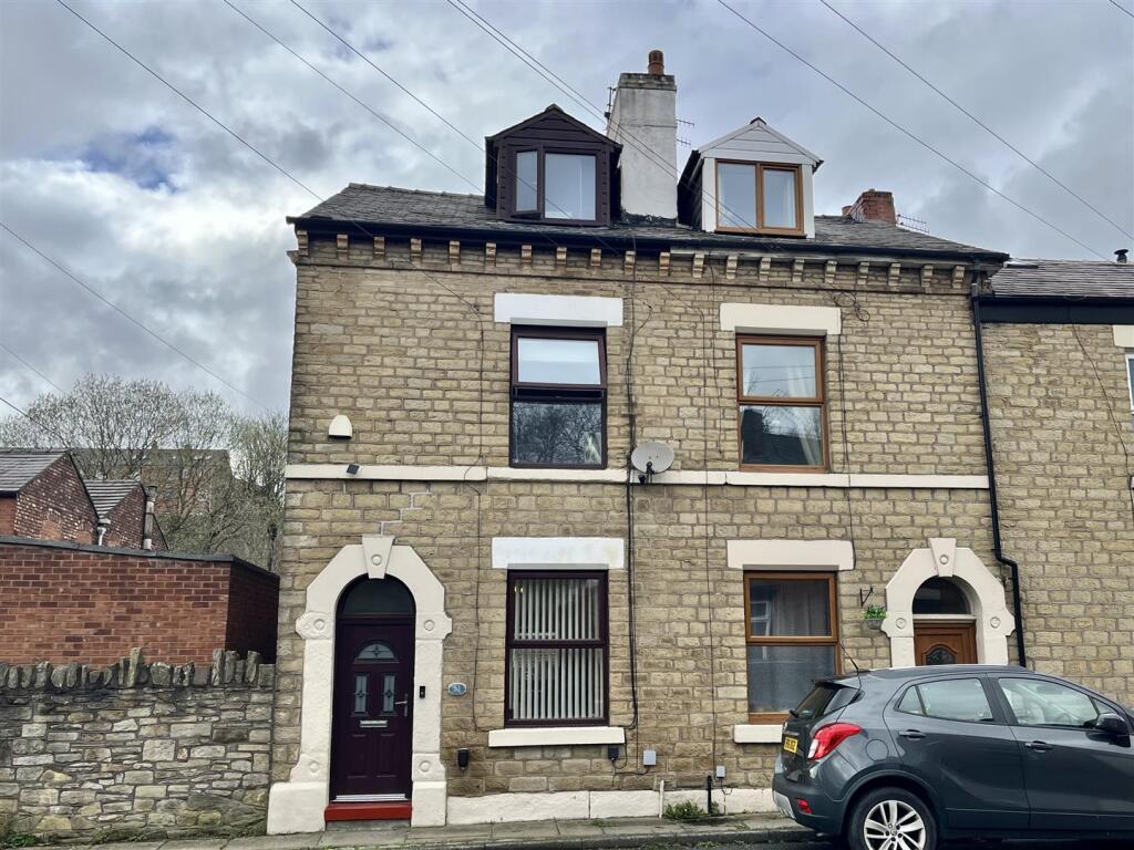 Main image of property: Knowl Street, Stalybridge