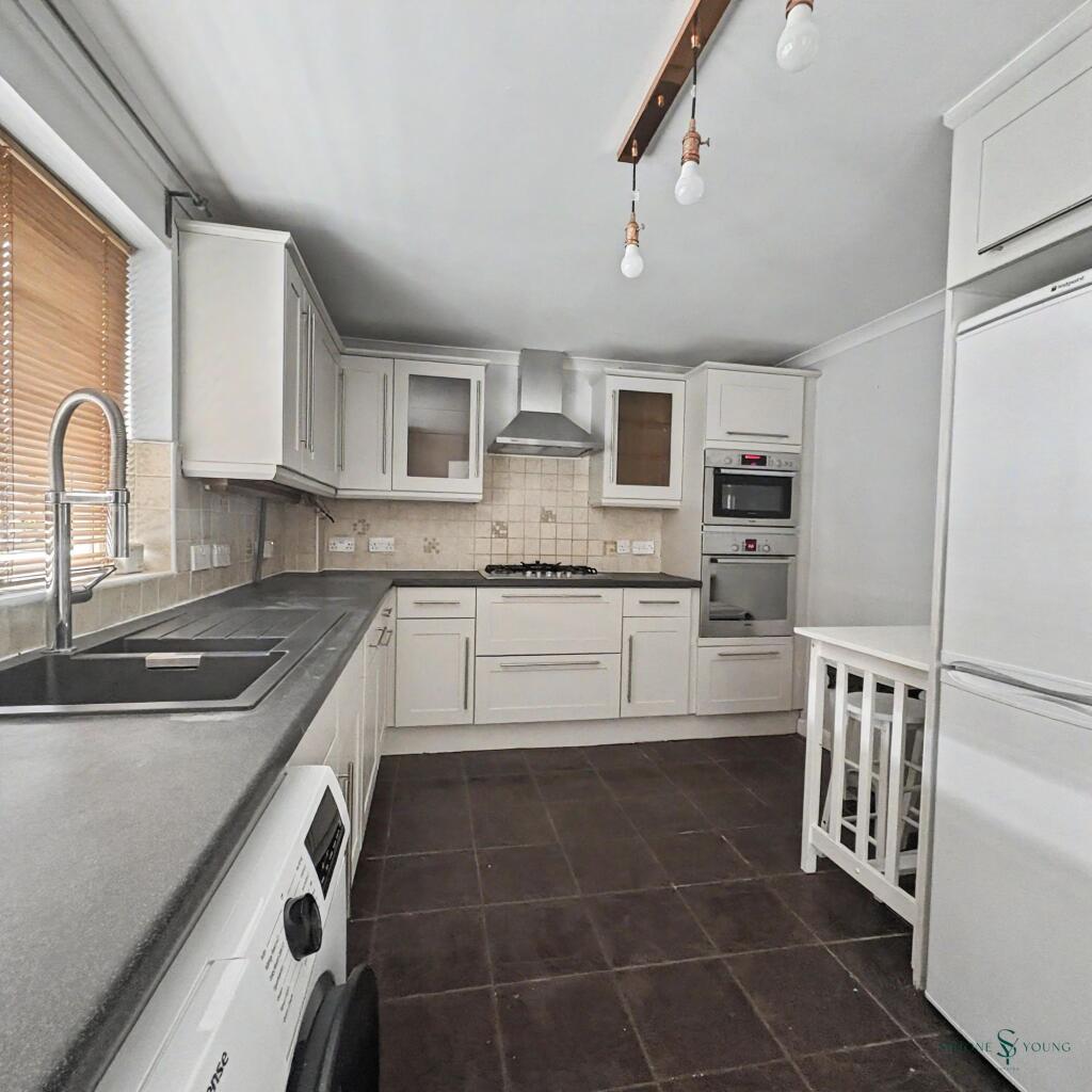 House in London - View 3
