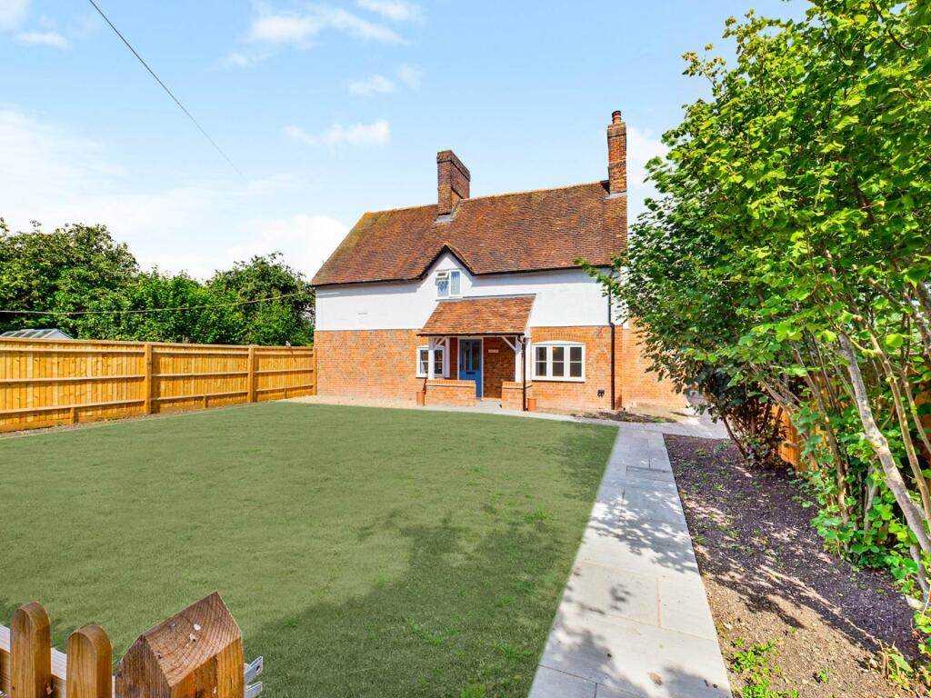 Main image of property: Aylesbury Road, Wendover