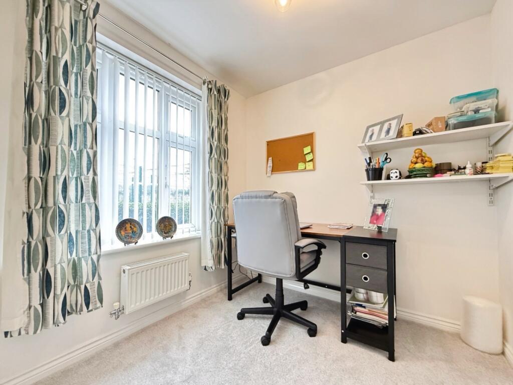 House in Llanelli - View 4