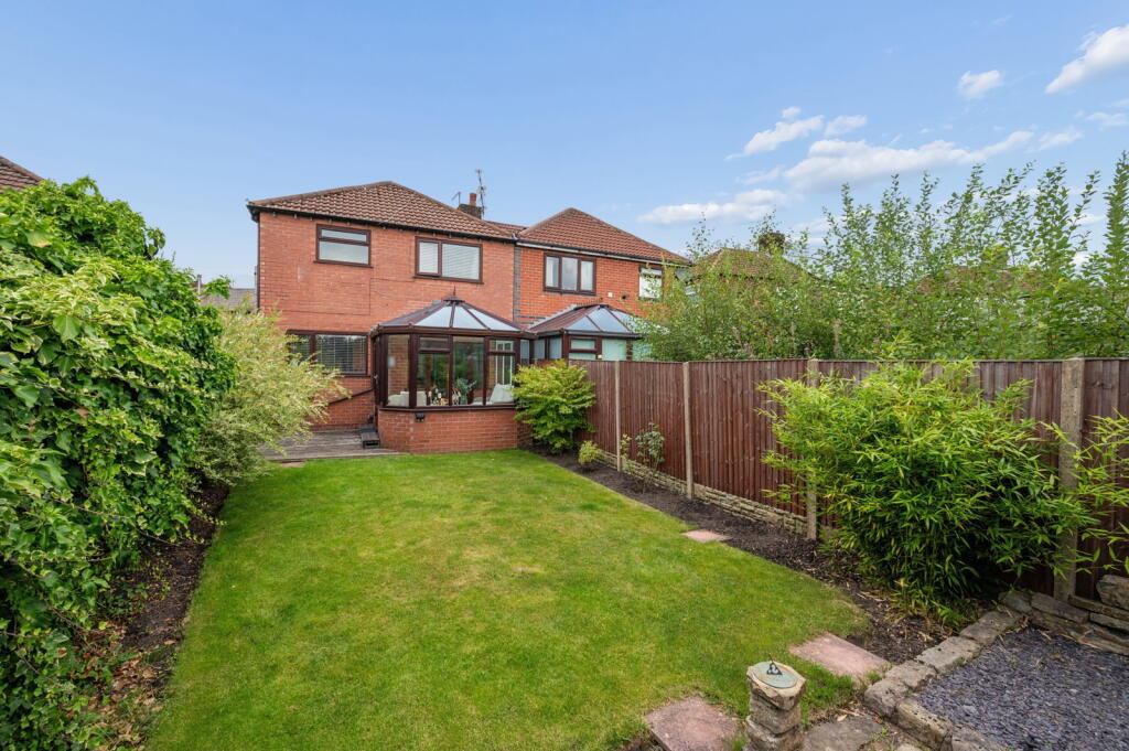 House in Stockport - View 4
