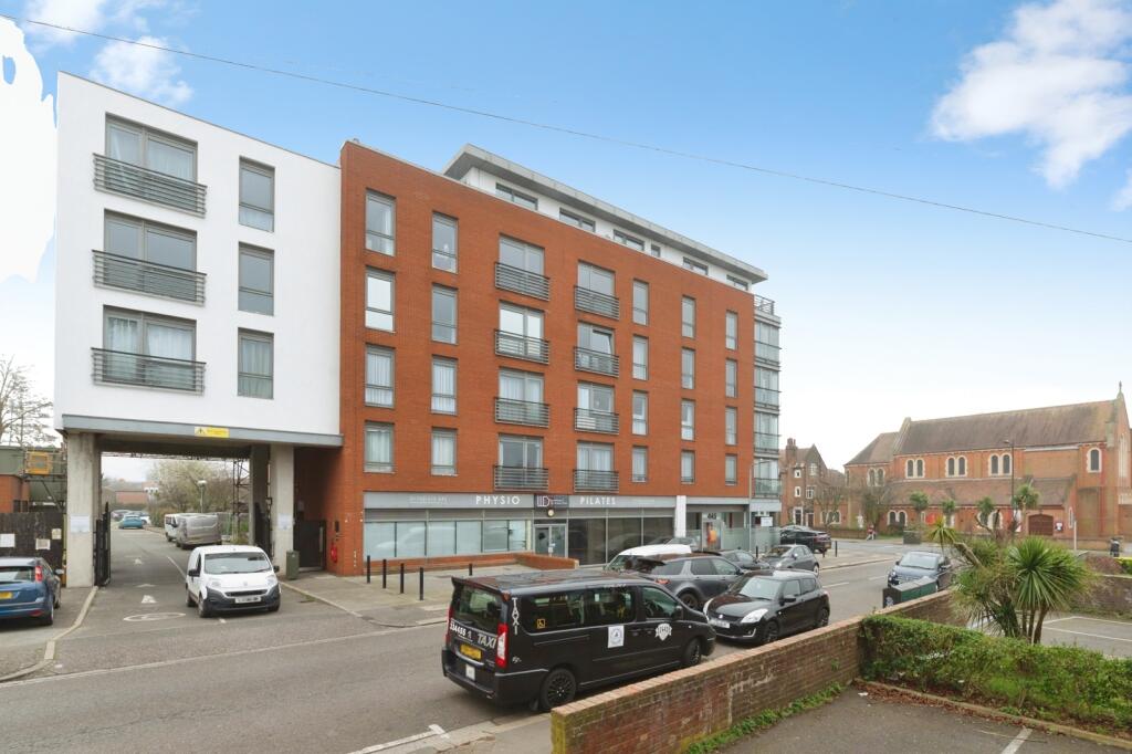 Main image of property: Southchurch Road, Southend-on-Sea, Essex, SS1