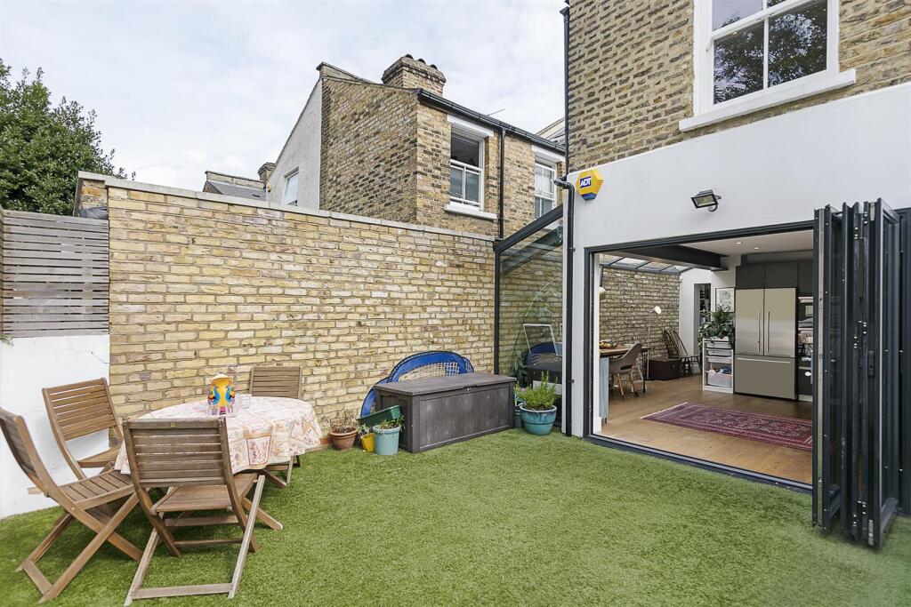 Property photo 11
