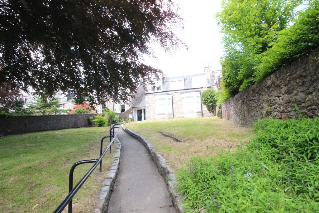 Main image of property: Alara, 352 Holburn Street, Aberdeen, AB10 7GX