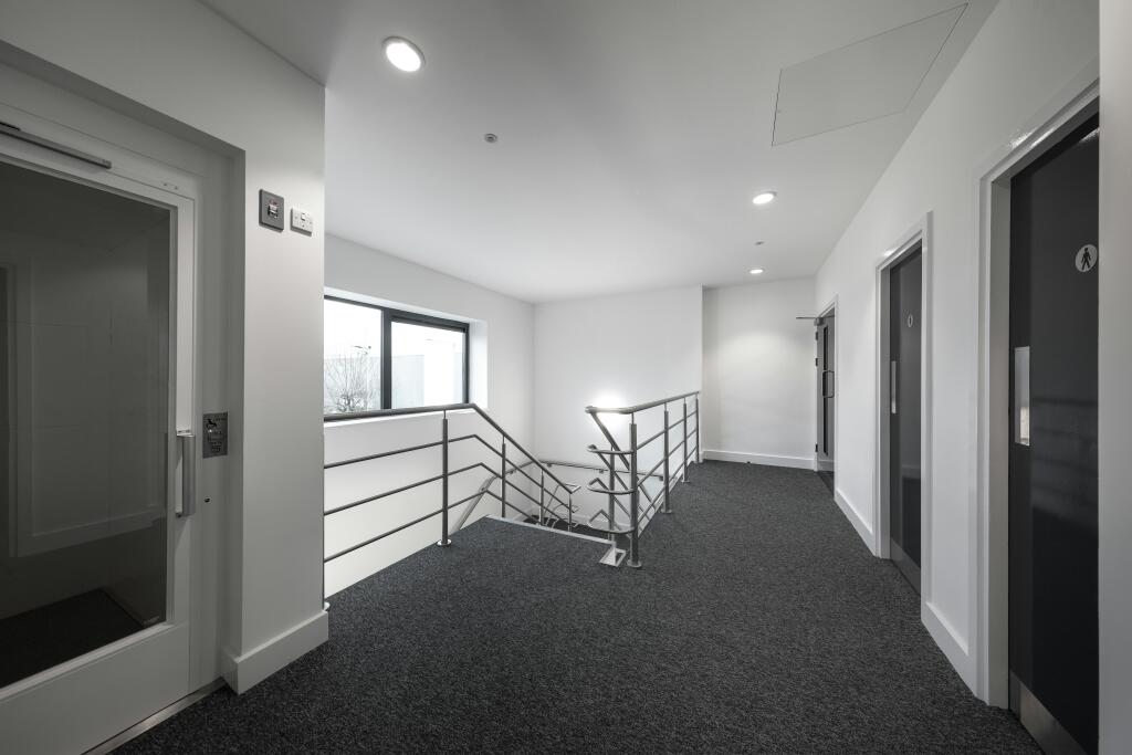 2025 Unit 1 Premier Park 220241.jpg