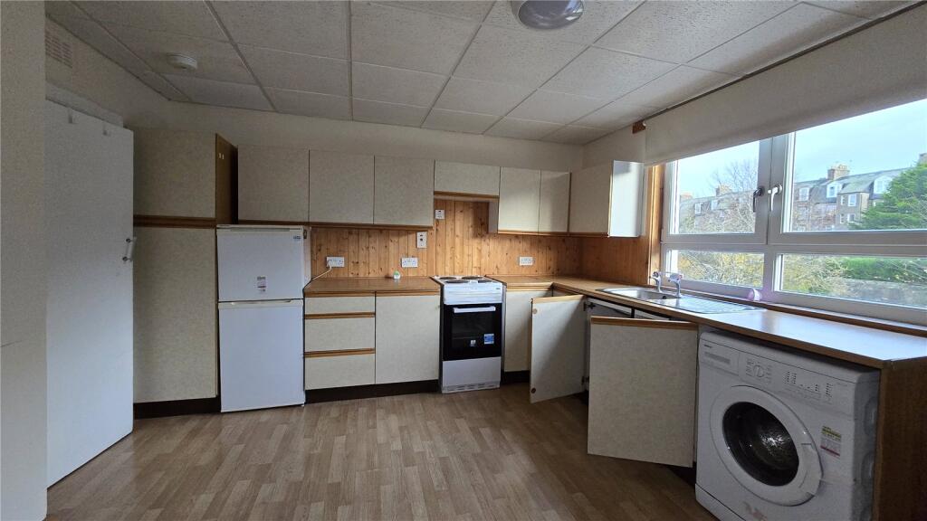 Apartment in Aberdeen, Tullos, Torry - View 4