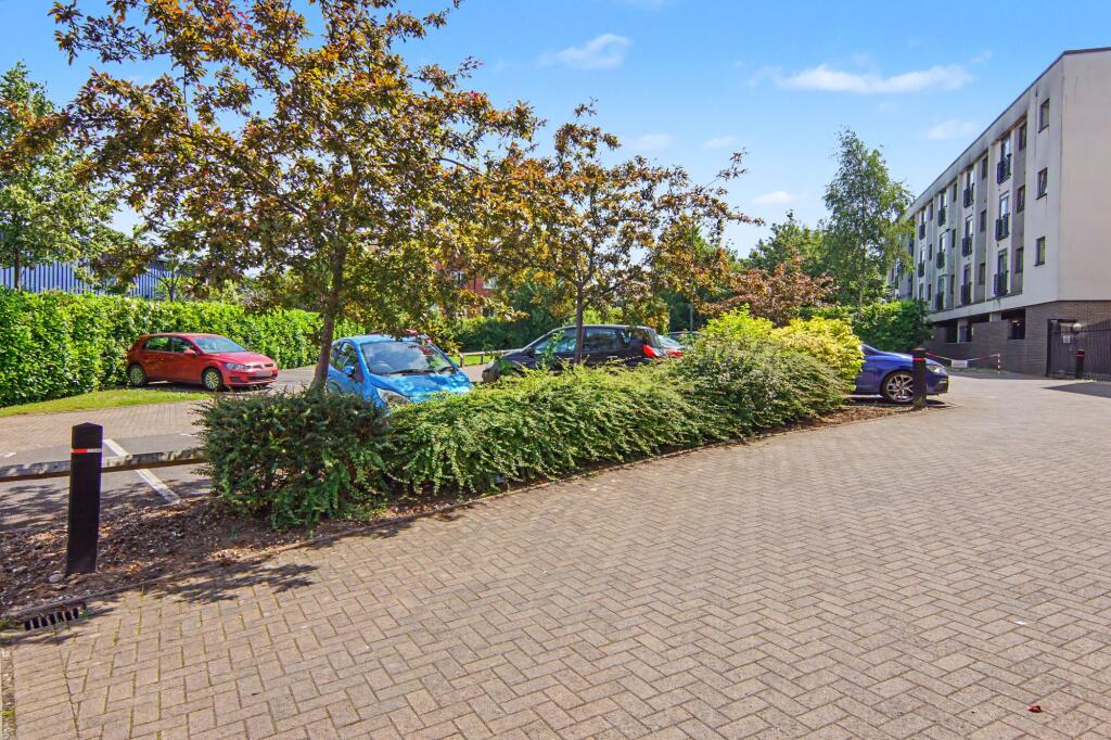 Paladine Way, Calverly Court, CV3 photo 4