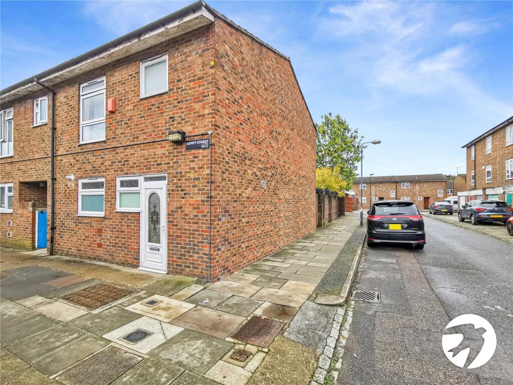 Main image of property: Kempt Street, London, SE18