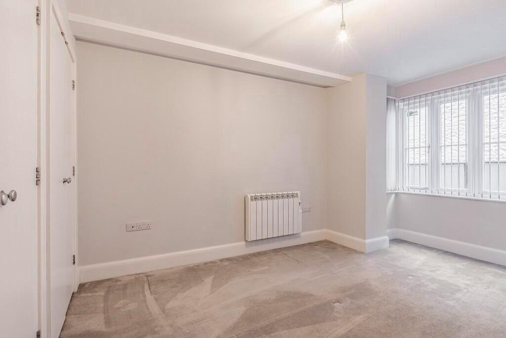 Apartment in Ipswich - View 4