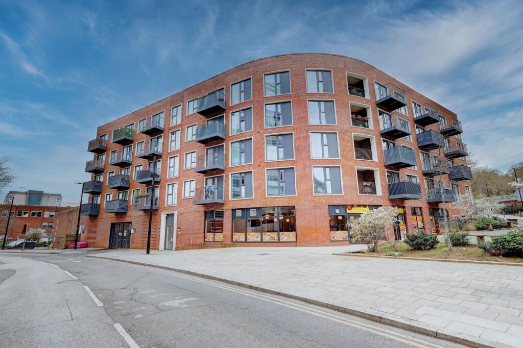 Main image of property: Lilys Walk, High Wycombe, Buckinghamshire, HP11
