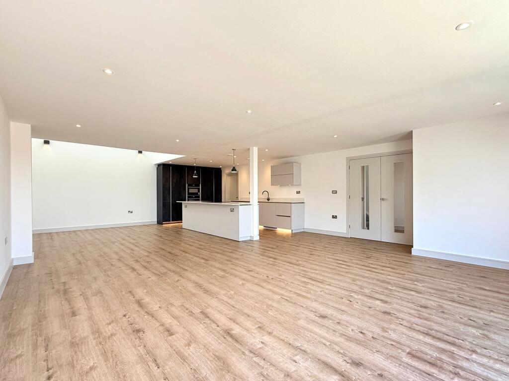 House in Faringdon, Great Faringdon - View 5