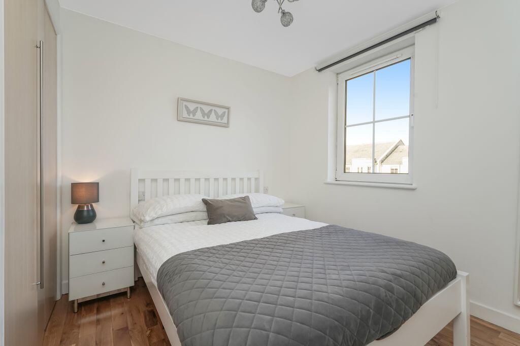 12/9 Stead's Place, Leith, Edinburgh, EH6 5DS - More