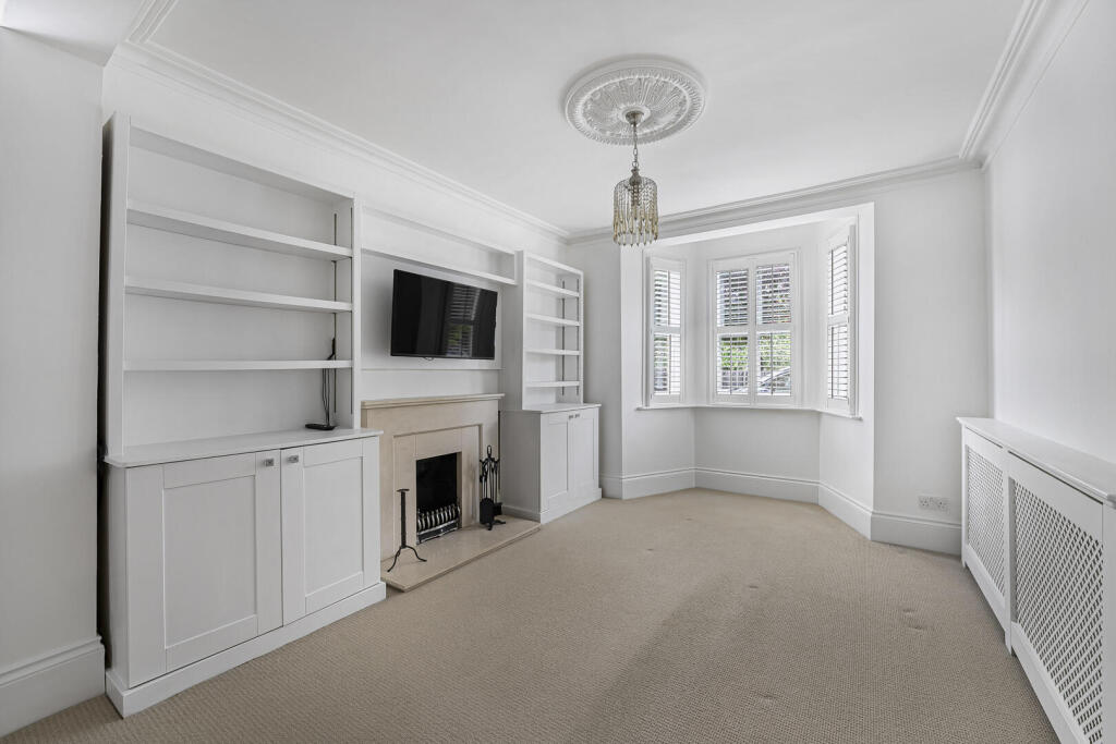 House in Bromley - View 4