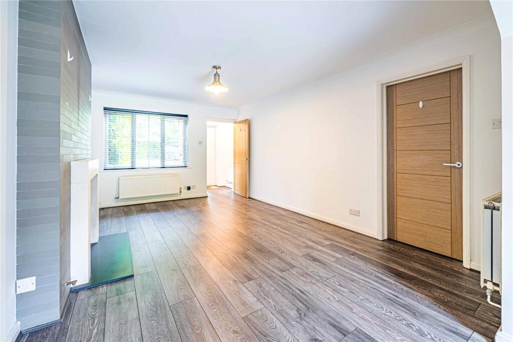 House in Dacorum, Nash Mills - View 5