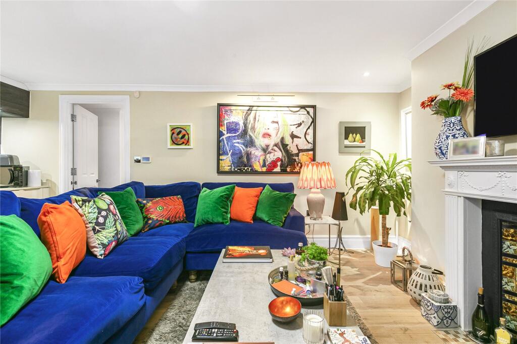 Apartment in London - View 4