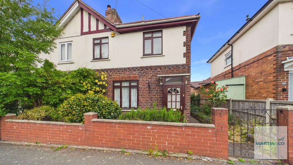 Main image of property: Nevill Street, Tamworth