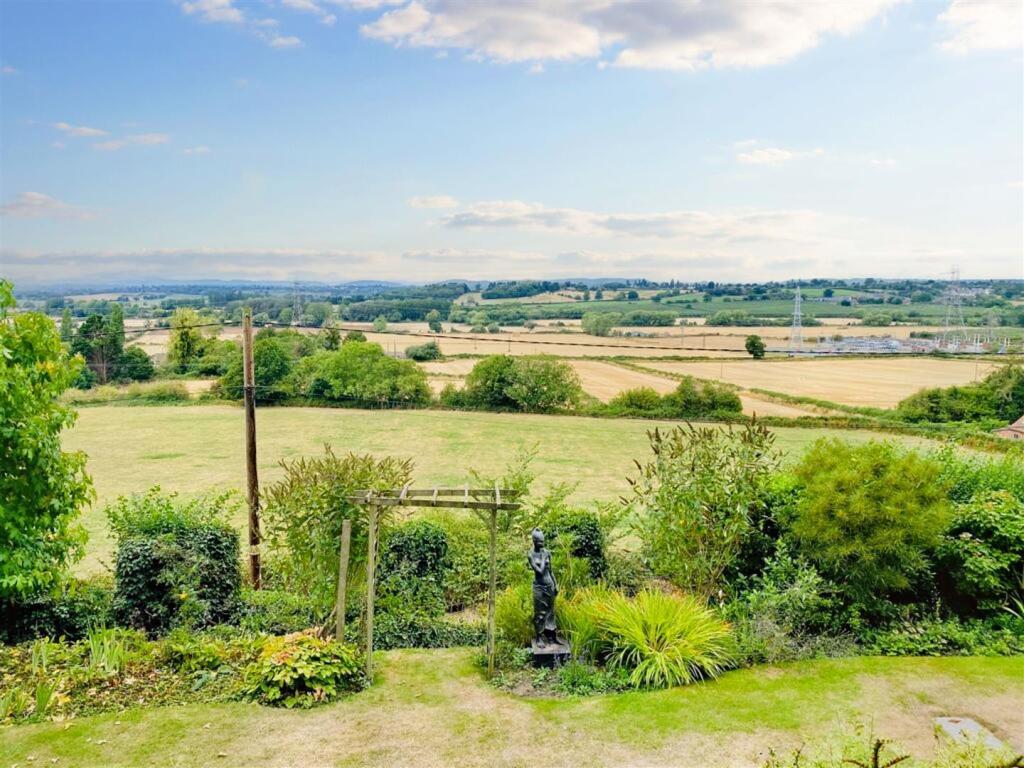 Upper Dormington, Hereford photo 3