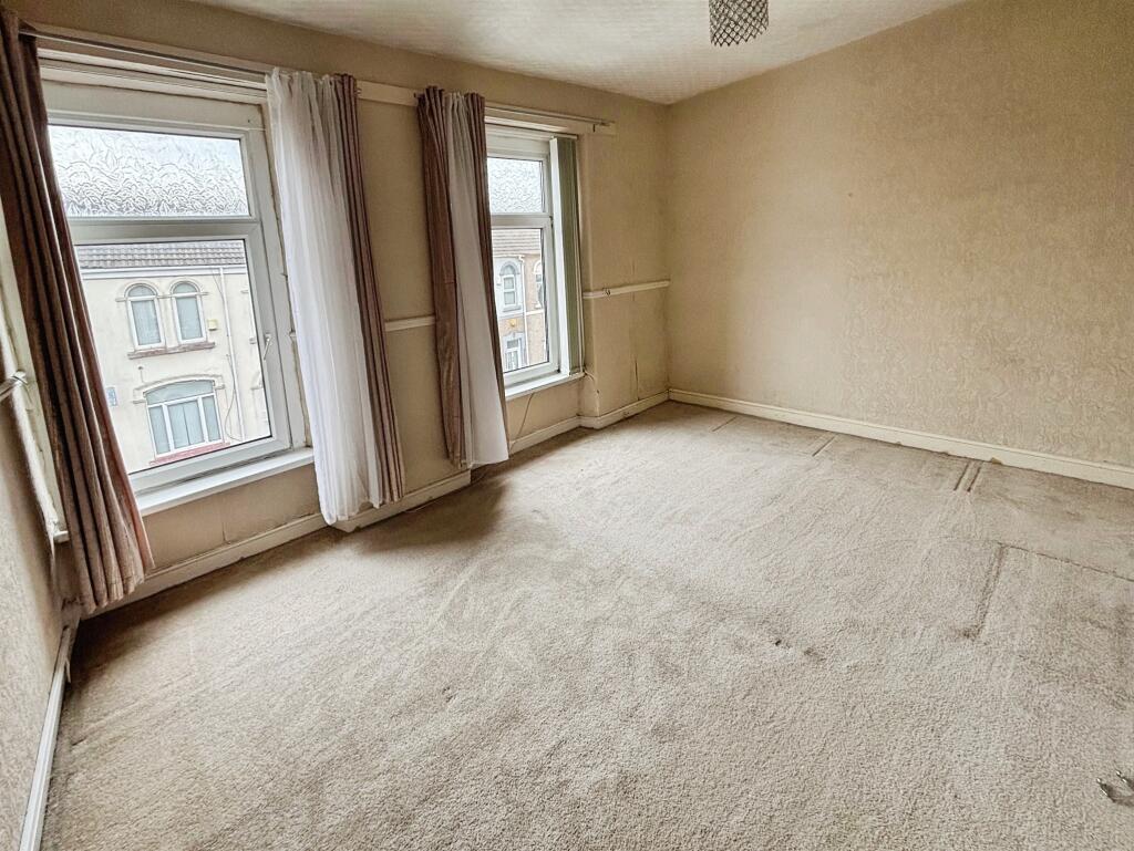Martin Street, Morriston, Swansea photo 3