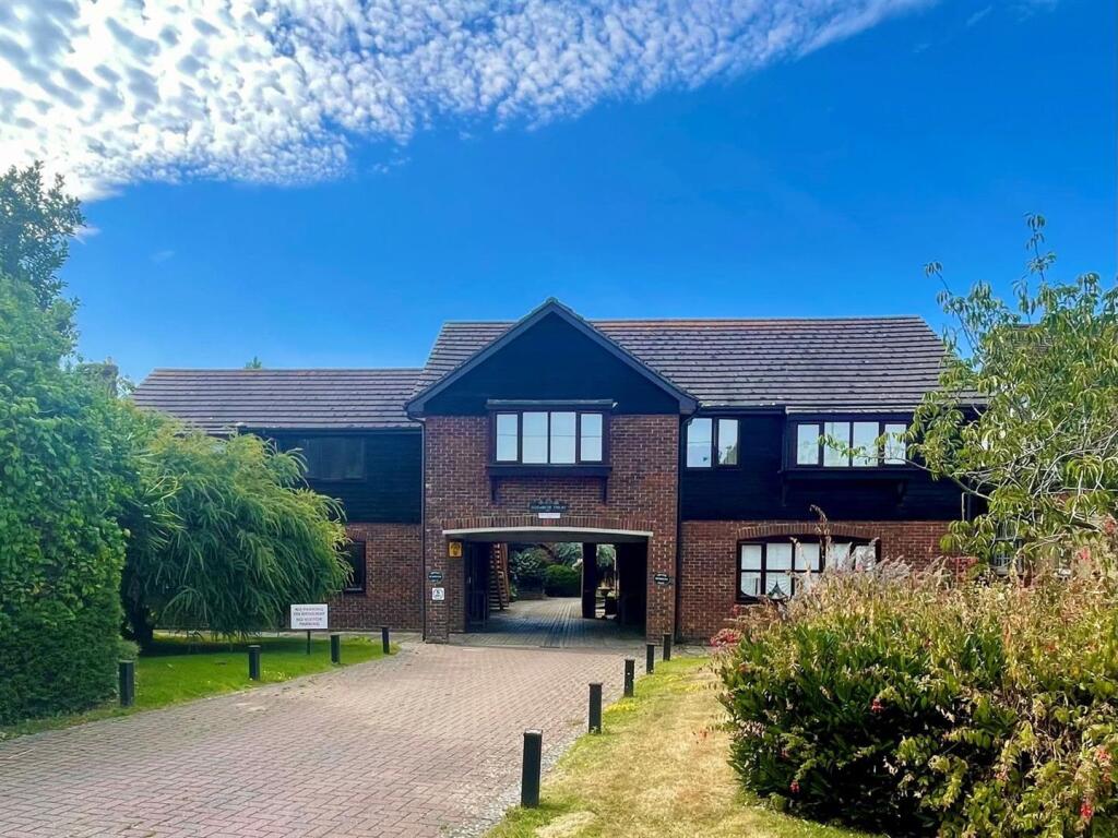 Main image of property: High Street, Bembridge