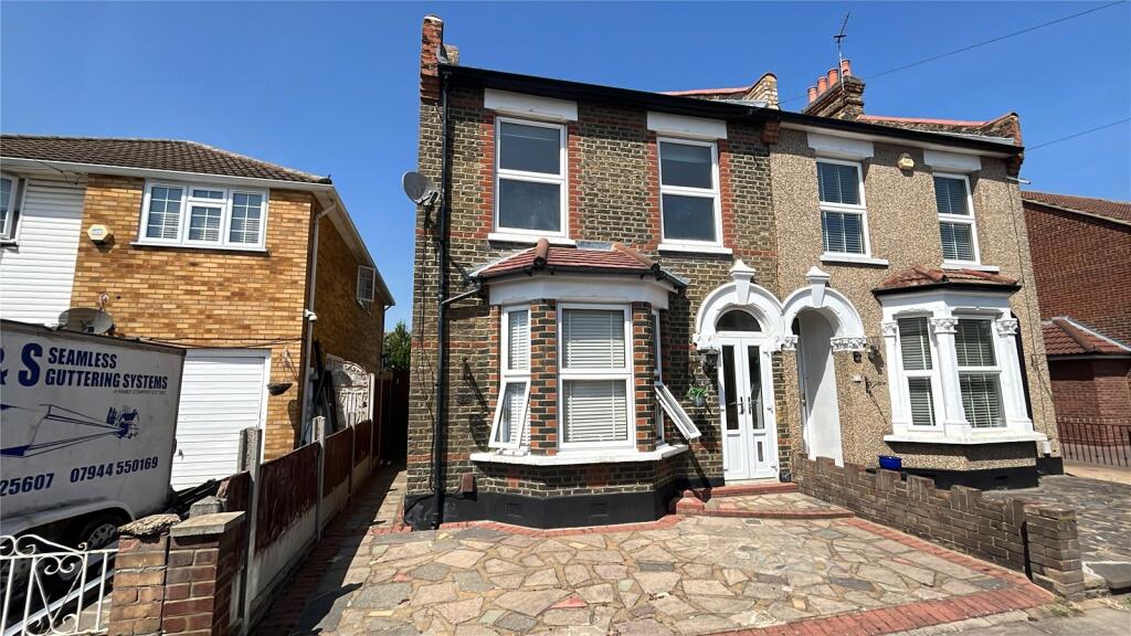 Main image of property: Essex Road, Romford, RM7