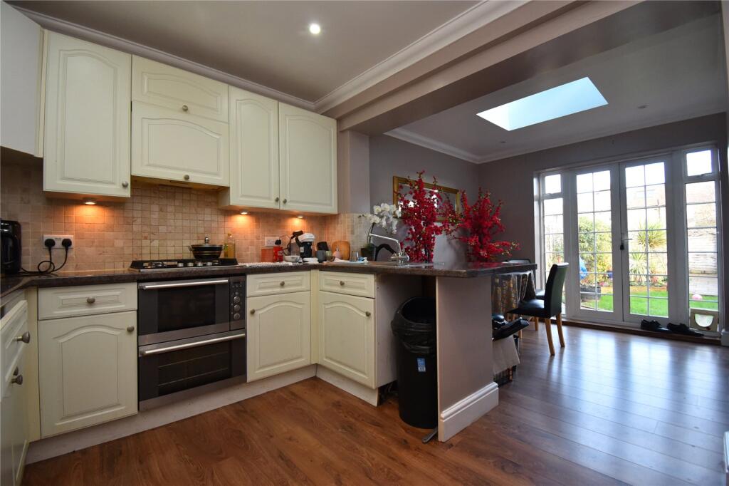 House in Southall - View 2