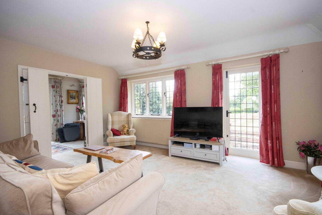 House in Watford - View 4